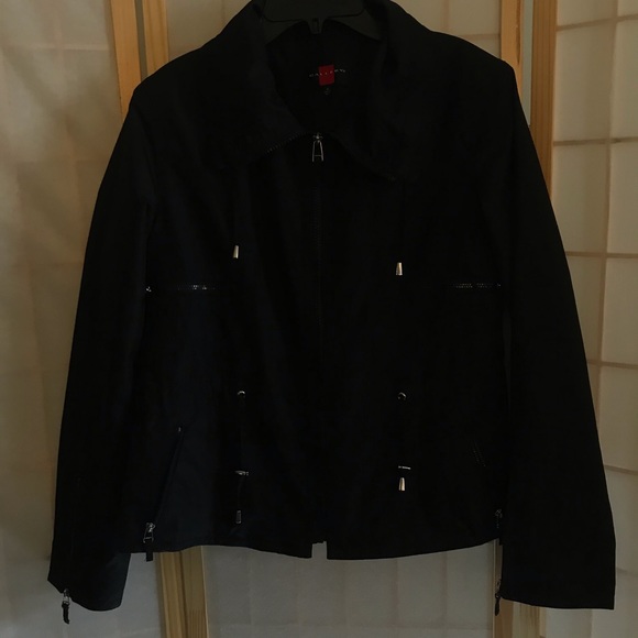 Jacket - Picture 6 of 7